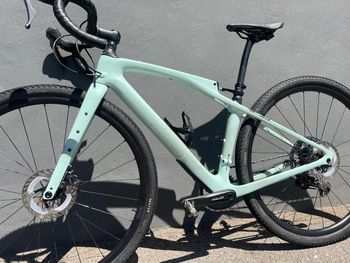 Used Specialized Diverge STR Comp Carbon 2025 Road & Gravel, Blue — image 6 of 8