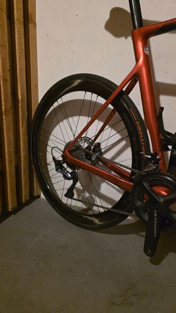 Used Basso Astra Shimano Ultegra 2022 Road & Gravel, Red — image 4 of 7