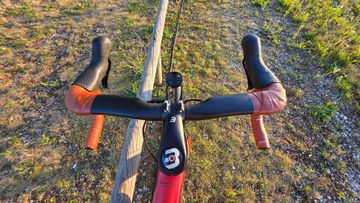 Used Basso Astra Shimano Ultegra 2022 Road & Gravel, Red — image 8 of 8