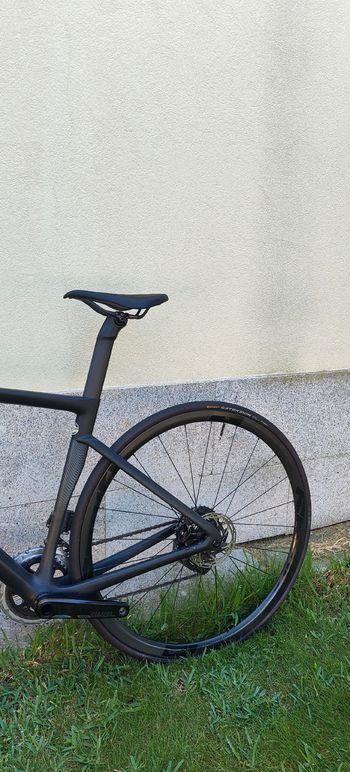 Tweedehands Specialized Tarmac SRAM Rival eTap AXS 2023 Road & Gravel — afbeelding 8 van 8