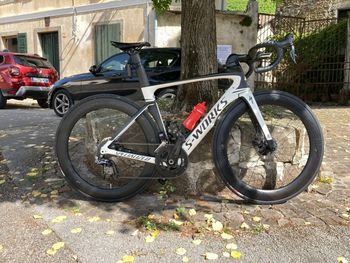 Used Specialized S-Works Venge 2019 2019 Road & Gravel, White — image 2 of 3