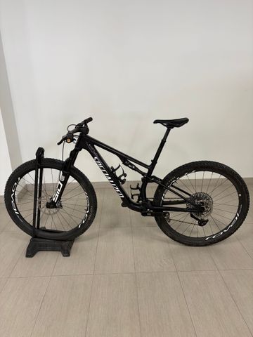 Used Specialized Epic 8 Expert 2026 2026 Mountainbike, Black, 29 — image 2 of 6