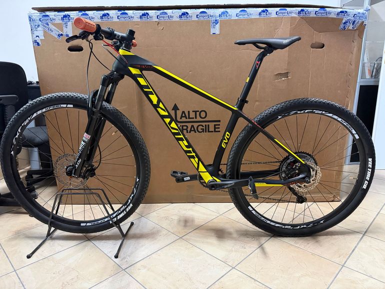 Used Olympia Evo Shimano Deore XT 2019 Mountainbike, Black — image 2 of 12