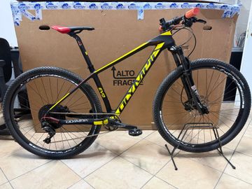 Olympia Evo Shimano Deore XT 2019 MTB usato