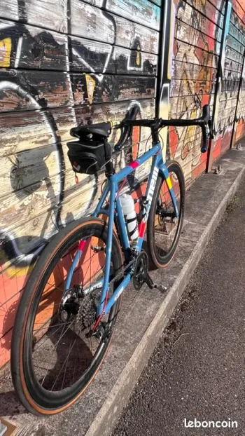 Used Cinelli Zydeco M (54) | Shimano GRX | FFWD Tyro Carbon 2023 Road & Gravel, Blue — image 8 of 13