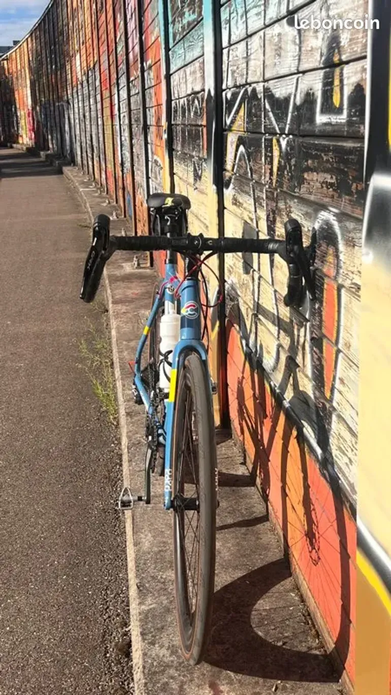 Used Cinelli Zydeco M (54) | Shimano GRX | FFWD Tyro Carbon 2023 Road & Gravel, Blue — image 9 of 13