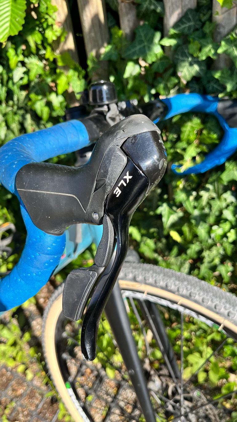 Used TRIBAN Women's Gravel Bike GRVL 120 2022 2022 Road & Gravel, Blue — image 10 of 10