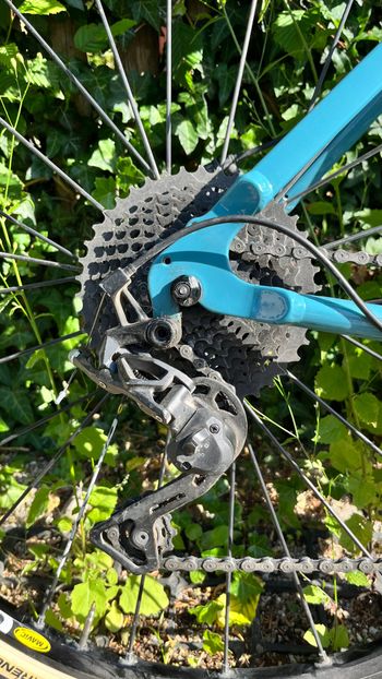 Used TRIBAN Women's Gravel Bike GRVL 120 2022 2022 Road & Gravel, Blue — image 9 of 10