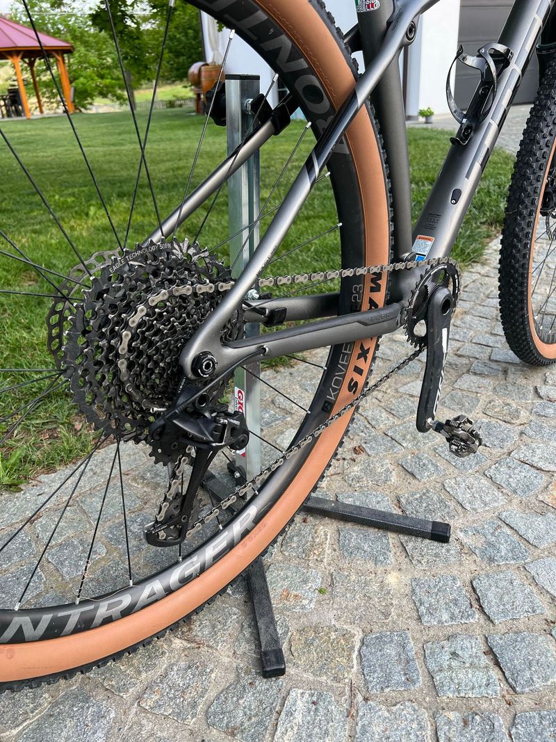 Used Trek Procaliber 9.8 SL 2019 2019 Mountainbike, Light Gray, 27.5, 29 — image 8 of 8