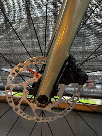 Używany Specialized Tarmac SL7 Comp - Shimano 105 Di2 2025 2025 Road & Gravel — zdjęcie 3 z 4
