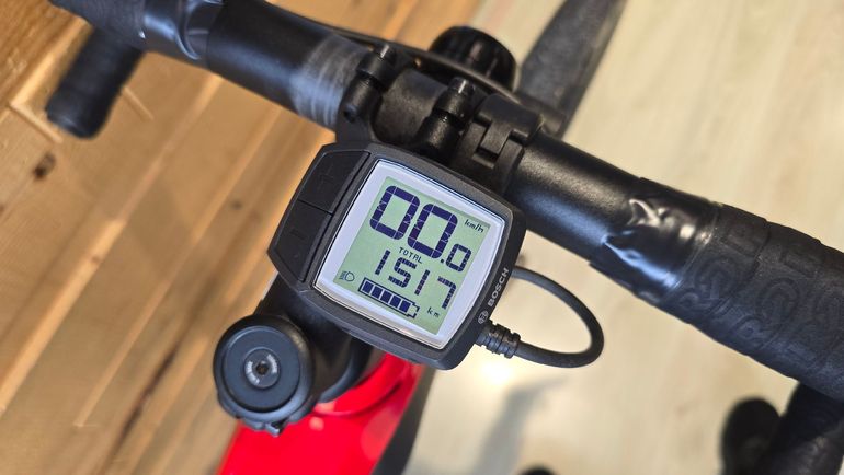 Used Trek Domane+ 2019 2019 Road & Gravel, Light Gray — image 4 of 11