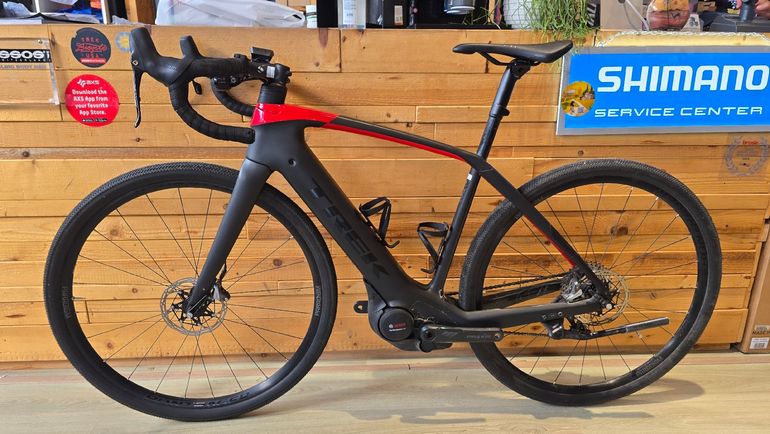 Used Trek Domane+ 2019 2019 Road & Gravel, Light Gray — image 2 of 11