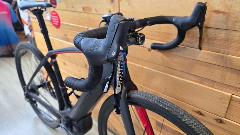 Used Trek Domane+ 2019 2019 Road & Gravel, Light Gray — image 6 of 11