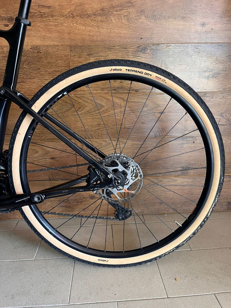 Used Cannondale Topstone Carbon 3 2024 2024 Road & Gravel, Black — image 6 of 12