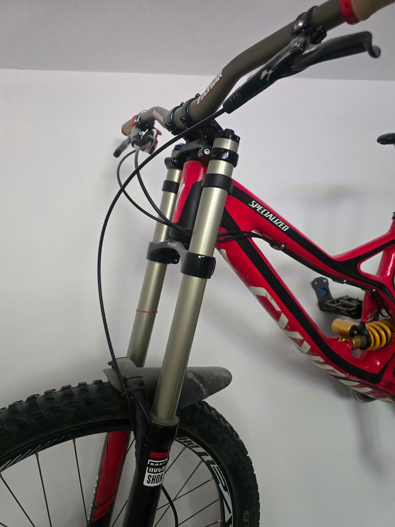 Used Specialized S-Works Demo 8 2014 2014 Mountainbike, Red, 26 — image 3 of 6