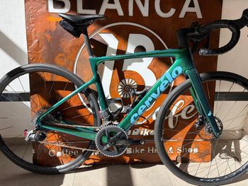Použité Cervélo Caledonia-5 Rival eTap AXS 2024 2024 Road & Gravel