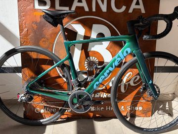 Cervélo Caledonia-5 Rival eTap AXS 2024 2024 Road & Gravel usato