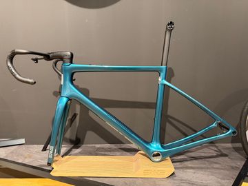 Used Enve Fray 2025 Frameset 2025 Road & Gravel, Blue — image 9 of 11