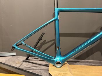 Używany Enve Fray 2025 Frameset 2025 Road & Gravel — zdjęcie 6 z 11