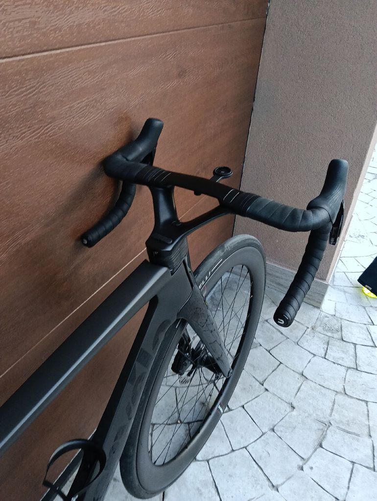 Used Cervélo S5 Ultegra Di2 2024 2024 Road & Gravel, Black — image 4 of 7