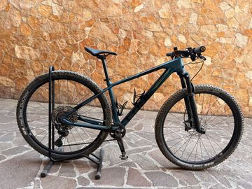 Brugt CUBE REACTION C:62 RACE 2023 2023 Mountainbike — billede 1 af 7