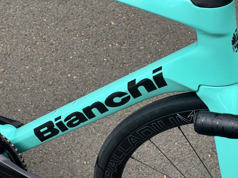 Käytetty Bianchi Specialissima COMP Ultegra Di2 2024 2024 Road & Gravel — kuva 12 / 22