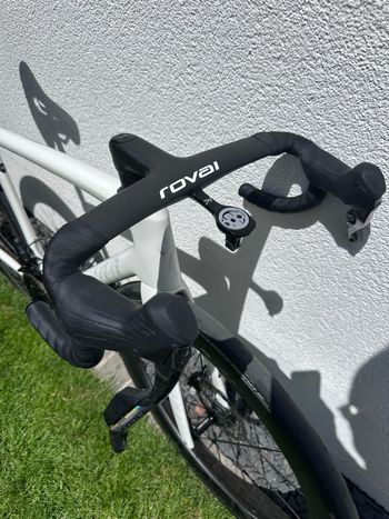 Tweedehands Specialized Tarmac SL8 Pro - SRAM Force eTAP AXS 2025 2025 Road & Gravel — afbeelding 3 van 10