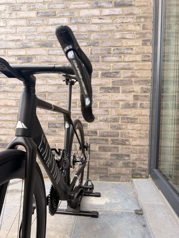 Used Canyon Ultimate Shimano Ultegra Di2 2024 Road & Gravel, Black — image 2 of 4