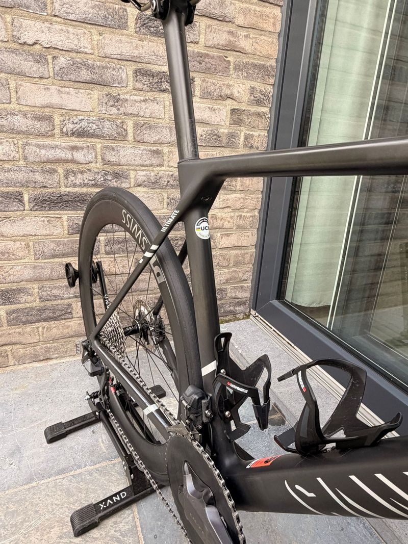 Used Canyon Ultimate Shimano Ultegra Di2 2024 Road & Gravel, Black — image 4 of 4