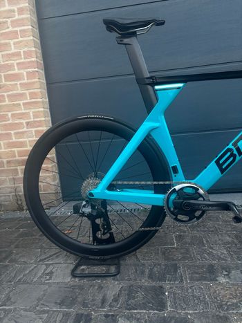 Käytetty BMC Timemachine SRAM Rival eTap AXS 2022 Road & Gravel — kuva 4 / 9
