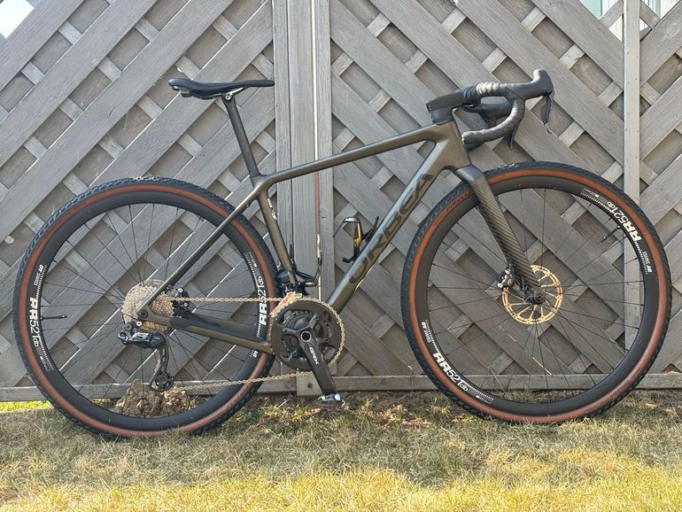 Used Orbea TERRA M20i TEAM 2022 2022 Road & Gravel, Green — image 1 of 9