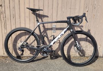 Felt F1x 2021 2021 Road & Gravel de segunda mano, Negro — imagen 1 de 7