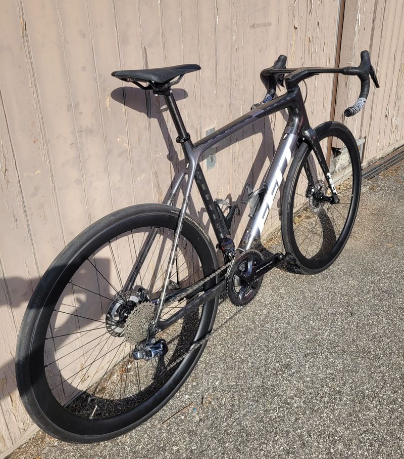 Felt F1x 2021 2021 Road & Gravel de segunda mano, Negro — imagen 3 de 7