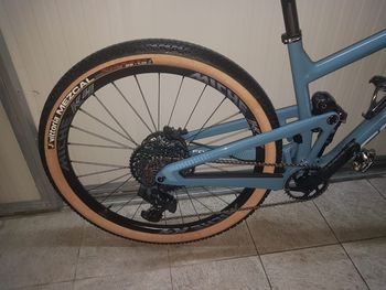 Used Focus O1E 8.8 2020 2020 Mountainbike, Blue — image 3 of 3