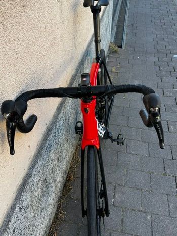 Used Trek Émonda SL 6 Disc Pro 2022 2022 Road & Gravel, Black — image 3 of 4