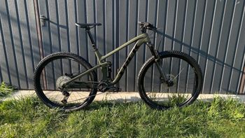 Použité Trek Top Fuel 5 Gen 3 2024 2024 Mountainbike — obrázek 5 z 8