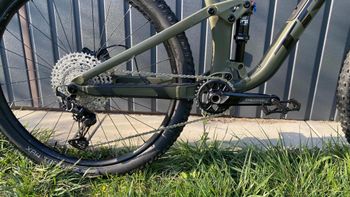 Použité Trek Top Fuel 5 Gen 3 2024 2024 Mountainbike — obrázek 4 z 8