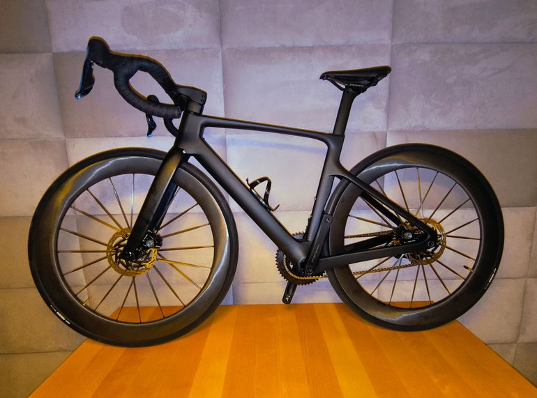 Brugt Cannondale Systemsix WheelTop EDS 2025 Road & Gravel — billede 4 af 14
