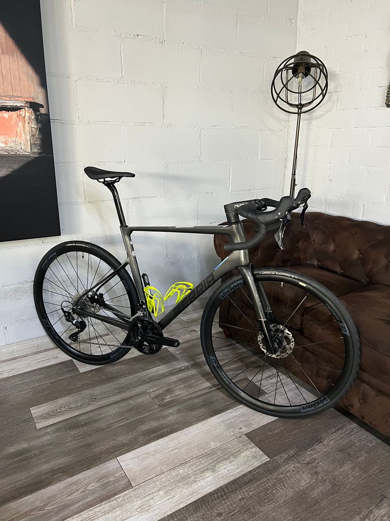 Używany Berria BELADOR ELITE 105 2025 2025 Road & Gravel — zdjęcie 4 z 19