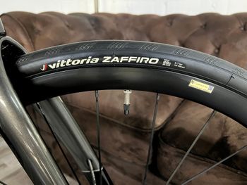 Używany Berria BELADOR ELITE 105 2025 2025 Road & Gravel — zdjęcie 11 z 19