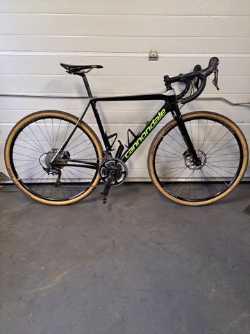 Cannondale SuperX Ultegra 2019 Frameset 2019 Road & Gravel usato, Nero — immagine 3 di 4