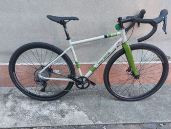 Tweedehands Wilier Jaroon 2023 2023 Racefiets & gravel