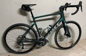 Used Scott Addict 20 2022 2022 Road & Gravel
