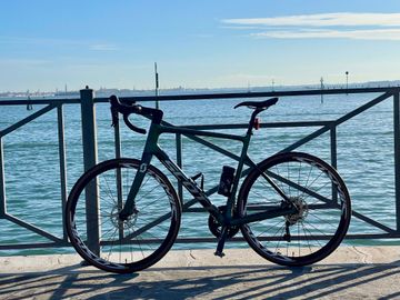 Used Scott Addict 20 2022 2022 Road & Gravel, Green — image 4 of 4