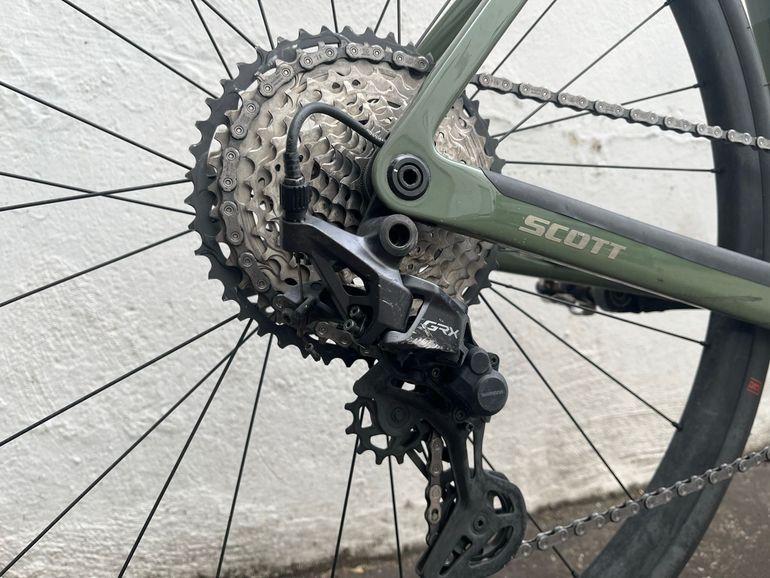 Used Scott Addict Gravel 40 2025 2025 Road & Gravel, Green — image 5 of 5