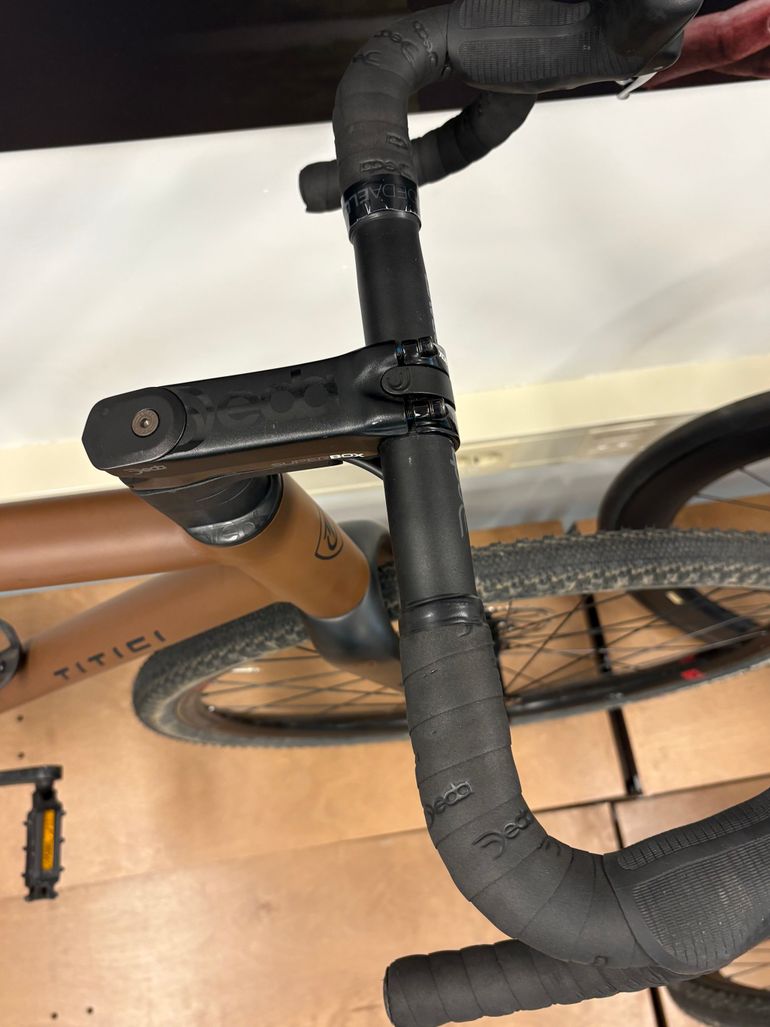 Used Titici Alloi 2023 Road & Gravel, Black — image 2 of 4