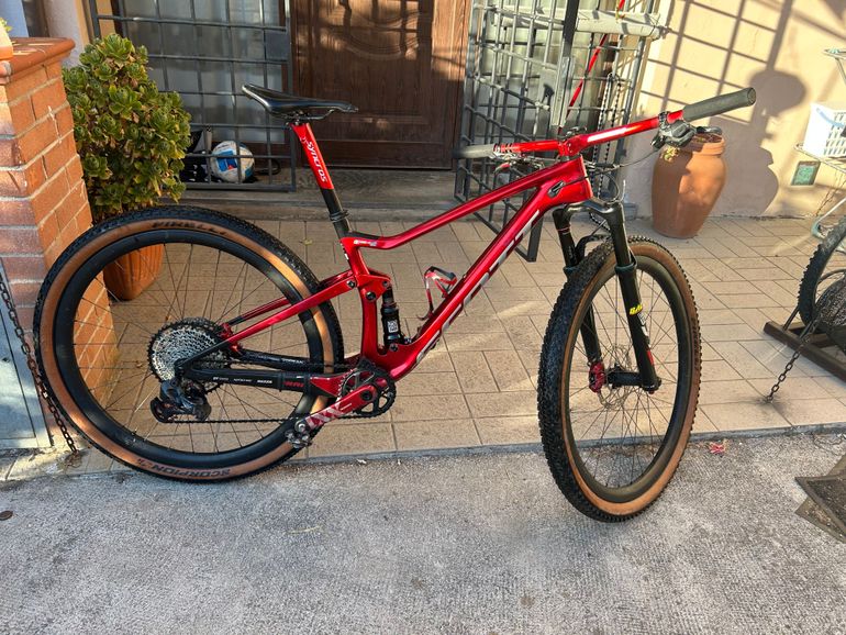 Scott Spark Rc Wc 2020 2020 Mountainbike usato, Rosso — immagine 1 di 9