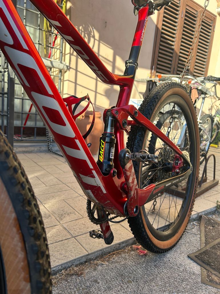 Scott Spark Rc Wc 2020 2020 Mountainbike usato, Rosso — immagine 4 di 9