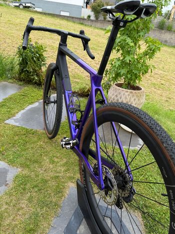 Tweedehands Canyon Grail CF SLX 8 Di2 2025 2025 Road & Gravel — afbeelding 3 van 20