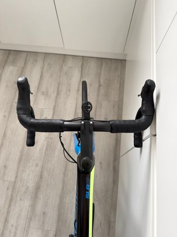 Tweedehands BMC Teammachine SLR02 DISC ONE 2018 2018 Road & Gravel — afbeelding 5 van 8